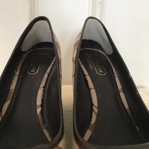 Coach, brown, size 8, slip-on wedge, LIKE NEW - Picture 4 of 4